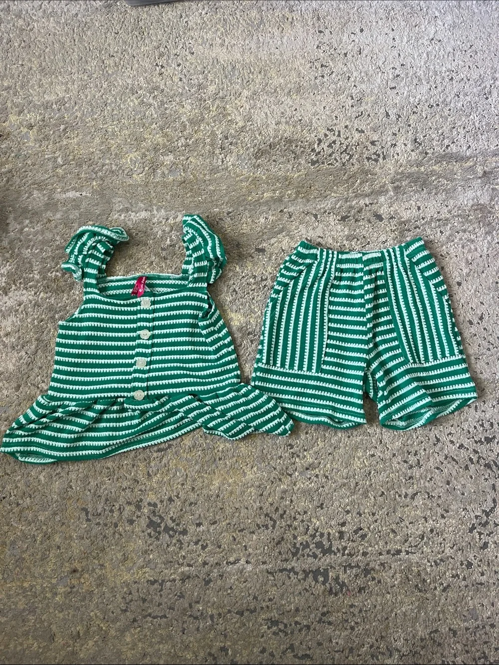 NWOT 4T green crochet set